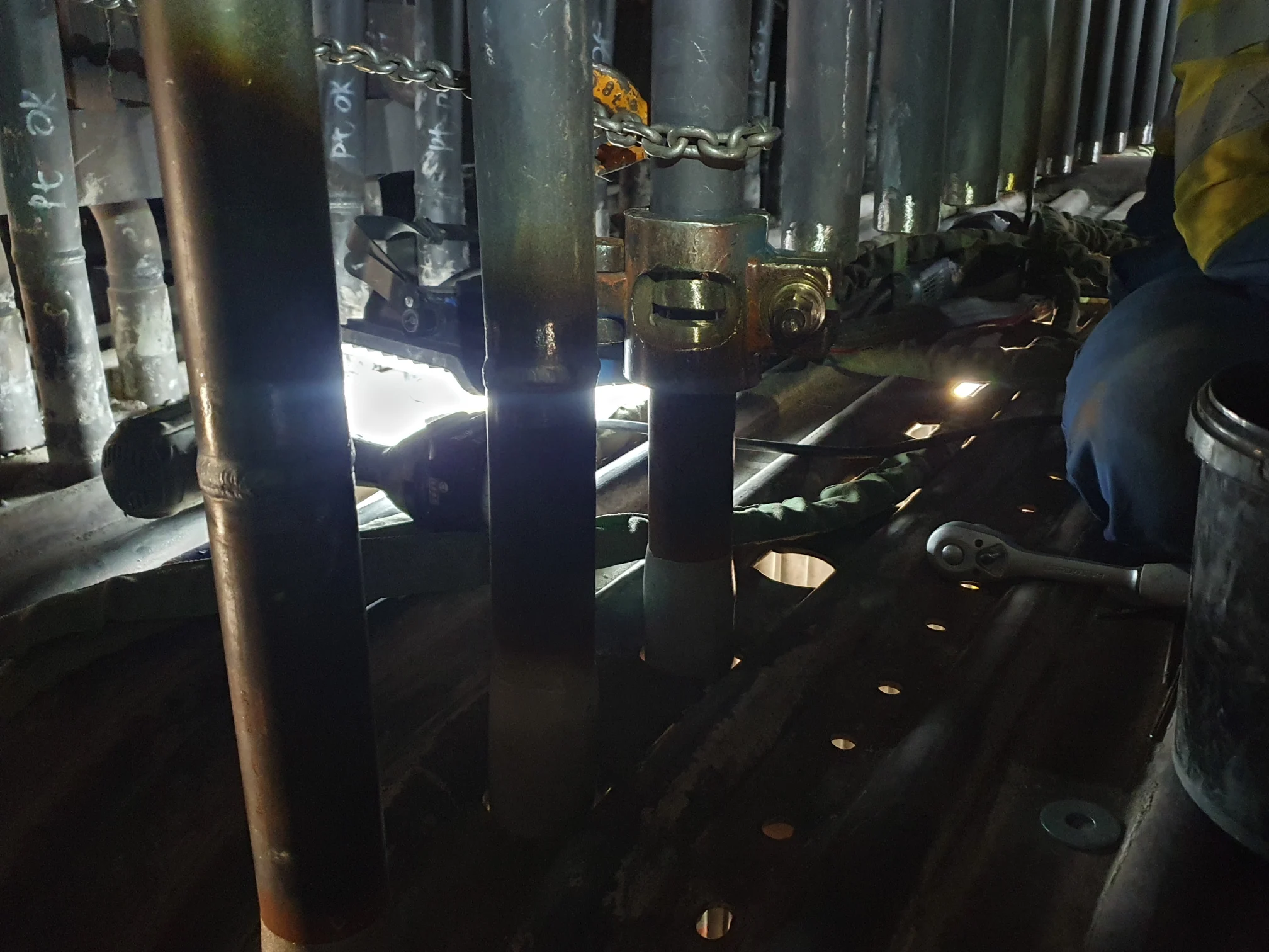 Spawanie WIG Moerdijk na dachu Kotła.webp
